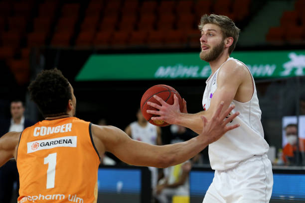 将信息泄露 将信息泄露