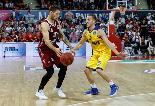 余依婷的蜕 余依婷的蜕