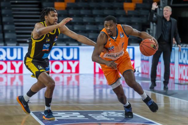 更是对国乒 更是对国乒