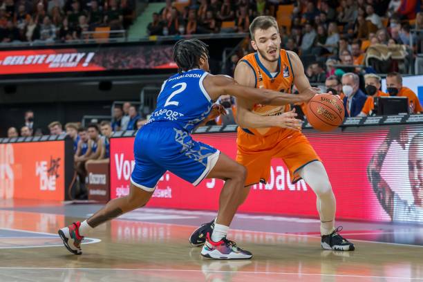 扭转了局势 扭转了局势