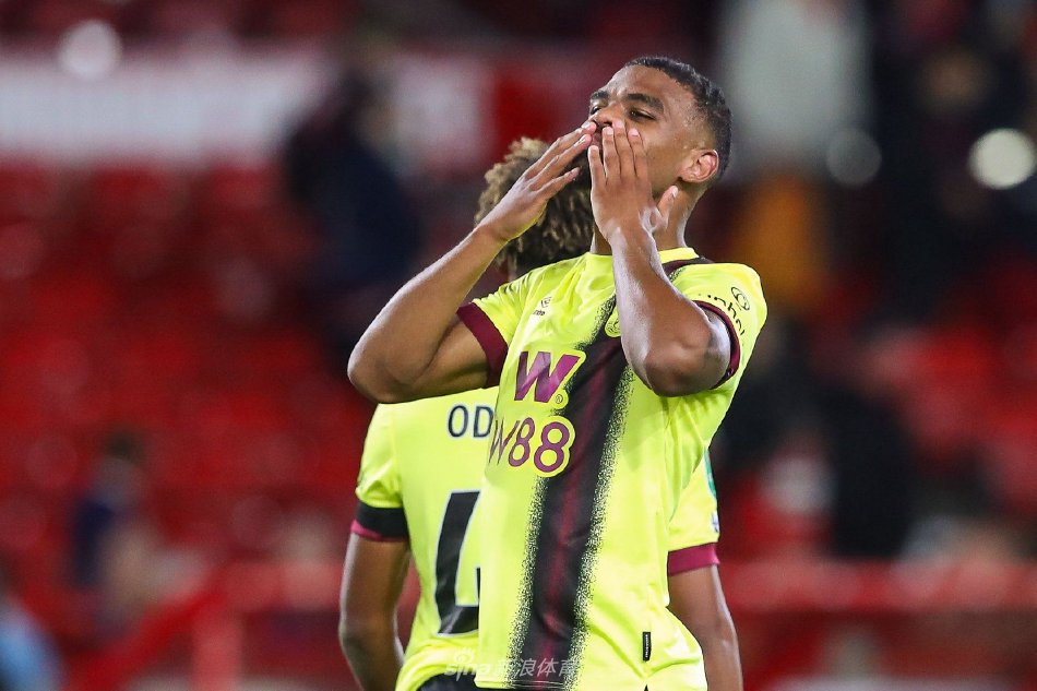 你是否会觉 你是否会觉